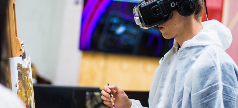 BE OPEN: High-End Technology at Art Schools
