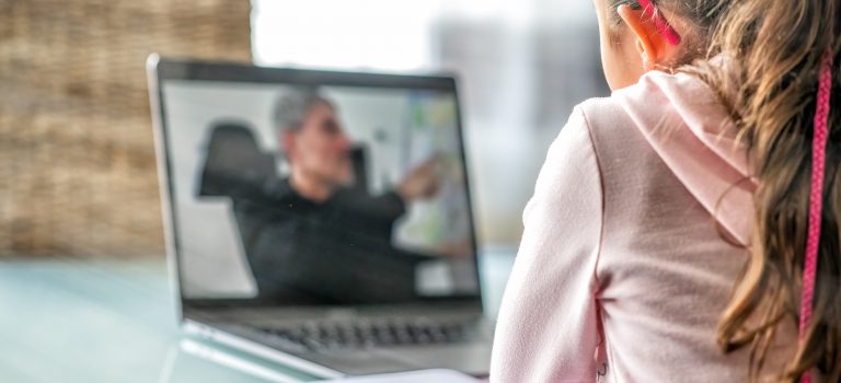 BE OPEN: What Are the Differences Between eLearning and Distance Learning?